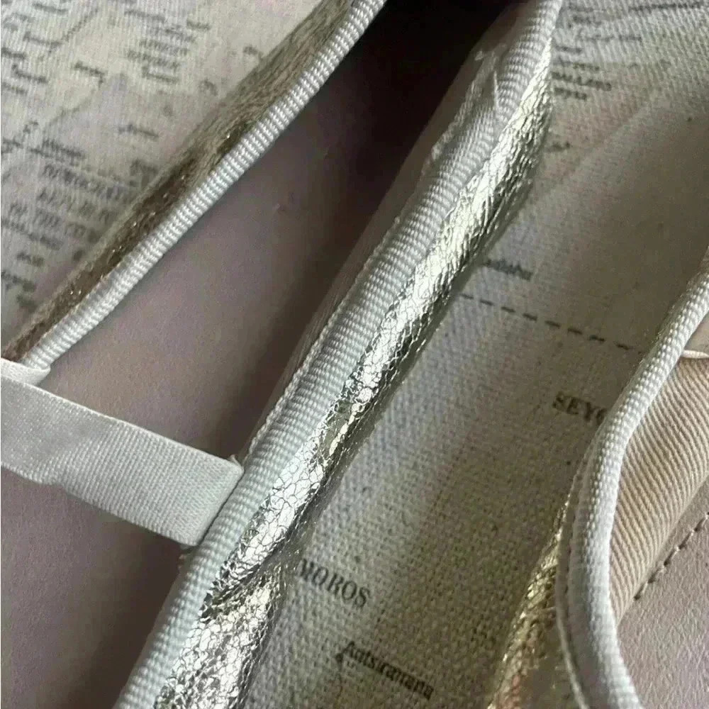 ZARA 31 (13.5), Gold Bow Ballet Flats - Picture 7 of 7